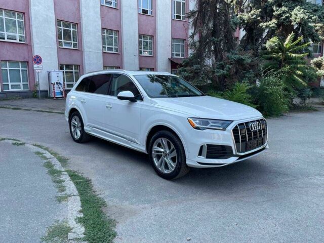 Білий Ауді Ку 7, об'ємом двигуна 2 л та пробігом 22 тис. км за 58500 $, фото 2 на Automoto.ua