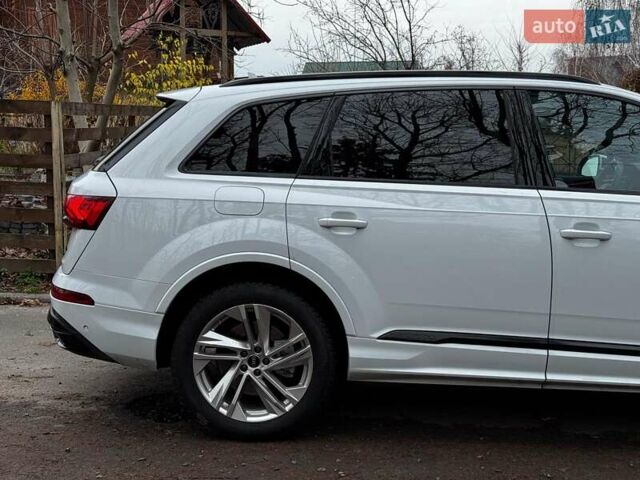 Білий Ауді Ку 7, об'ємом двигуна 3 л та пробігом 41 тис. км за 58990 $, фото 4 на Automoto.ua