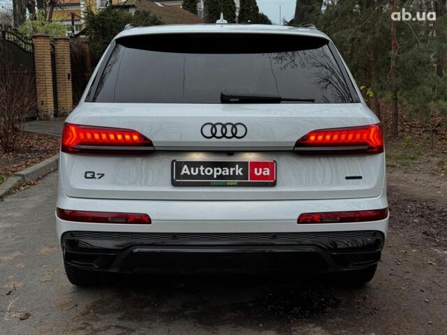 Белый Ауди Ку 7, объемом двигателя 3 л и пробегом 41 тыс. км за 58990 $, фото 8 на Automoto.ua