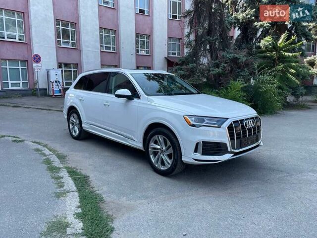 Білий Ауді Ку 7, об'ємом двигуна 1.98 л та пробігом 22 тис. км за 50999 $, фото 2 на Automoto.ua