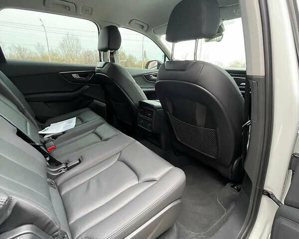 Білий Ауді Ку 7, об'ємом двигуна 2.97 л та пробігом 48 тис. км за 83000 $, фото 26 на Automoto.ua