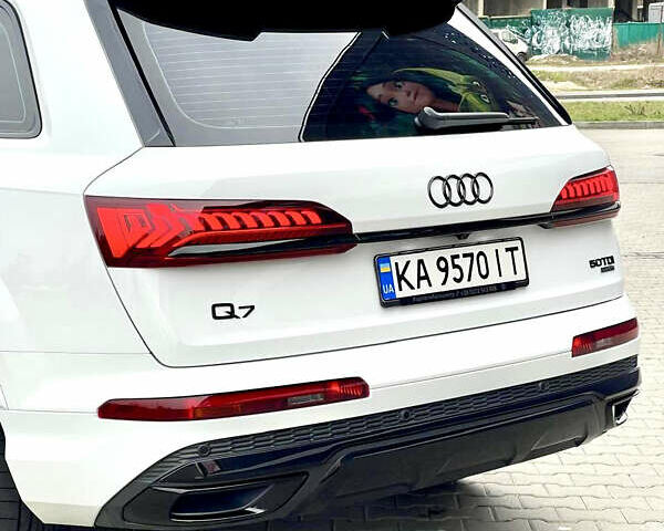 Білий Ауді Ку 7, об'ємом двигуна 2.97 л та пробігом 48 тис. км за 83000 $, фото 4 на Automoto.ua
