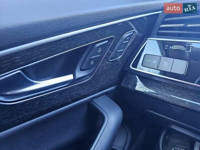 Белый Ауди Ку 7, объемом двигателя 1.98 л и пробегом 52 тыс. км за 48000 $, фото 49 на Automoto.ua