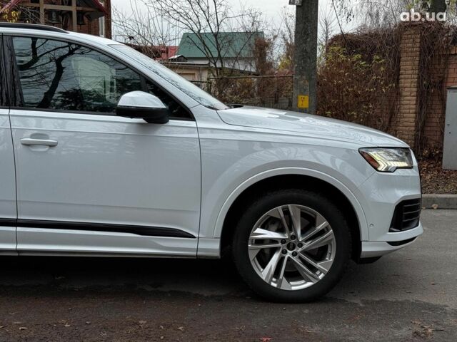 Белый Ауди Ку 7, объемом двигателя 3 л и пробегом 41 тыс. км за 58990 $, фото 4 на Automoto.ua