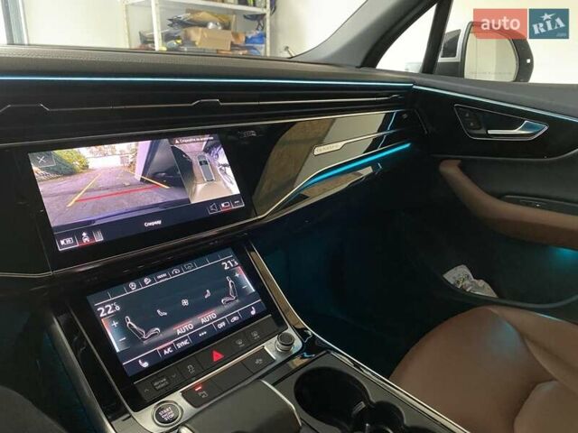 Белый Ауди Ку 7, объемом двигателя 3 л и пробегом 39 тыс. км за 58000 $, фото 3 на Automoto.ua