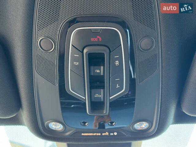 Білий Ауді Ку 7, об'ємом двигуна 3 л та пробігом 23 тис. км за 62999 $, фото 25 на Automoto.ua