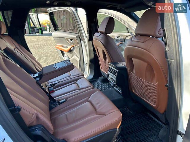 Білий Ауді Ку 7, об'ємом двигуна 3 л та пробігом 23 тис. км за 62999 $, фото 42 на Automoto.ua