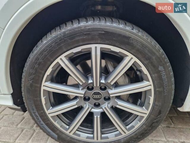 Белый Ауди Ку 7, объемом двигателя 3 л и пробегом 84 тыс. км за 73900 $, фото 7 на Automoto.ua