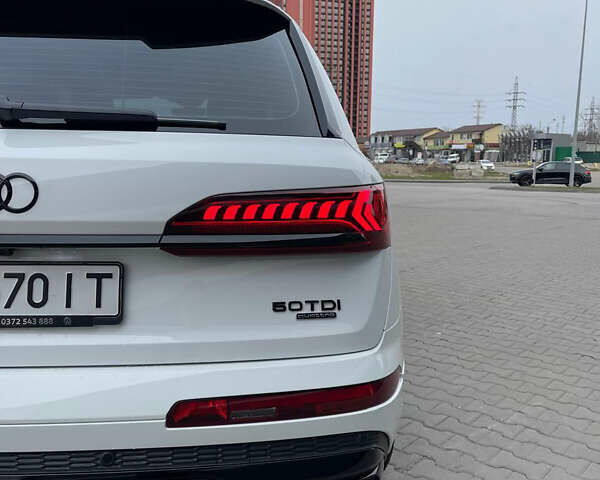 Білий Ауді Ку 7, об'ємом двигуна 2.97 л та пробігом 48 тис. км за 83000 $, фото 14 на Automoto.ua