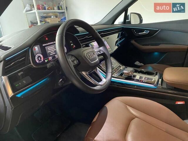 Белый Ауди Ку 7, объемом двигателя 3 л и пробегом 39 тыс. км за 58000 $, фото 4 на Automoto.ua