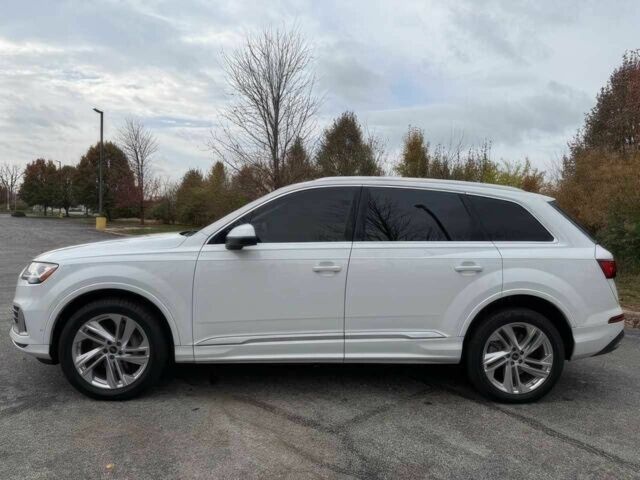 Белый Ауди Ку 7, объемом двигателя 2 л и пробегом 20 тыс. км за 38900 $, фото 2 на Automoto.ua