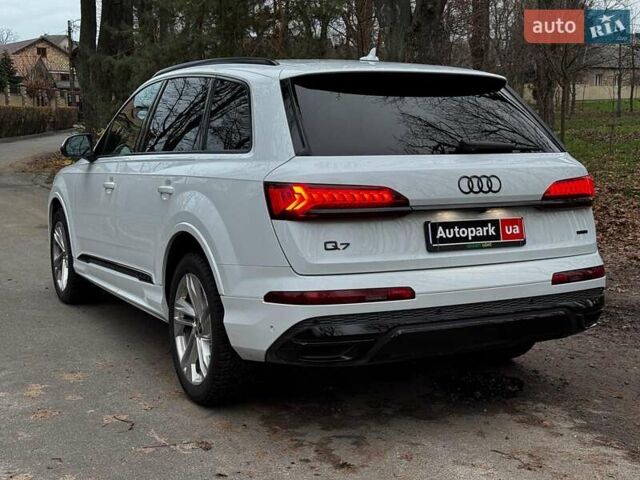 Білий Ауді Ку 7, об'ємом двигуна 3 л та пробігом 41 тис. км за 58990 $, фото 11 на Automoto.ua