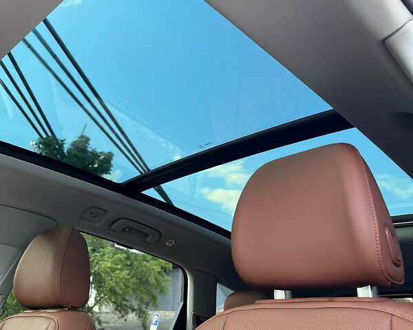 Белый Ауди Ку 7, объемом двигателя 3 л и пробегом 30 тыс. км за 63695 $, фото 5 на Automoto.ua