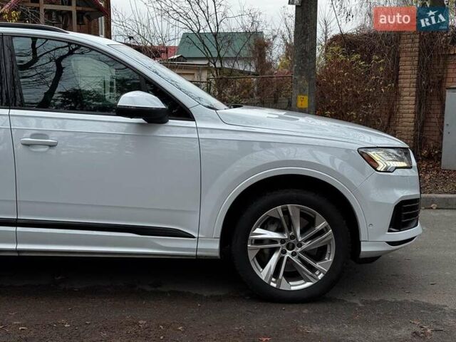 Білий Ауді Ку 7, об'ємом двигуна 3 л та пробігом 41 тис. км за 58990 $, фото 5 на Automoto.ua