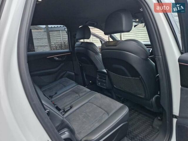 Белый Ауди Ку 7, объемом двигателя 3 л и пробегом 84 тыс. км за 73900 $, фото 38 на Automoto.ua