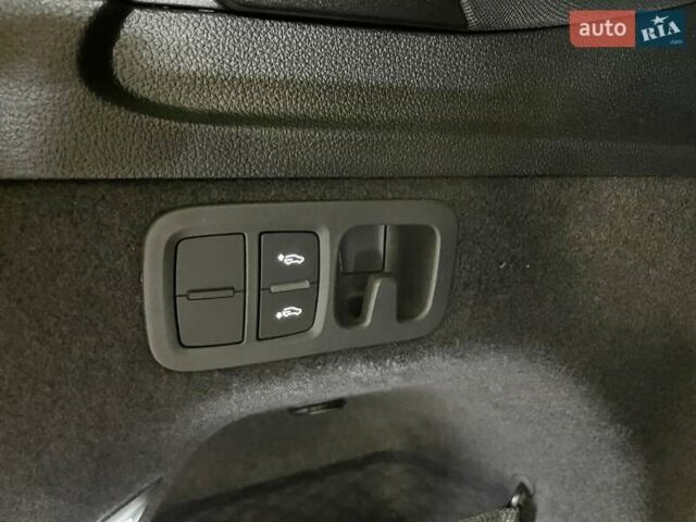 Белый Ауди Ку 7, объемом двигателя 2.97 л и пробегом 1 тыс. км за 89700 $, фото 21 на Automoto.ua