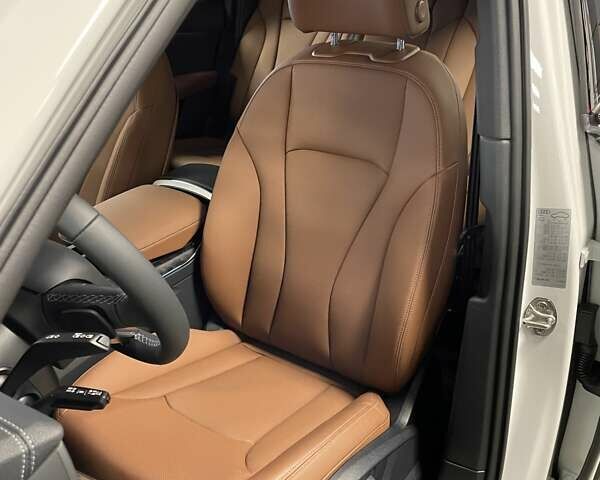 Белый Ауди Ку 7, объемом двигателя 2.97 л и пробегом 1 тыс. км за 89700 $, фото 30 на Automoto.ua