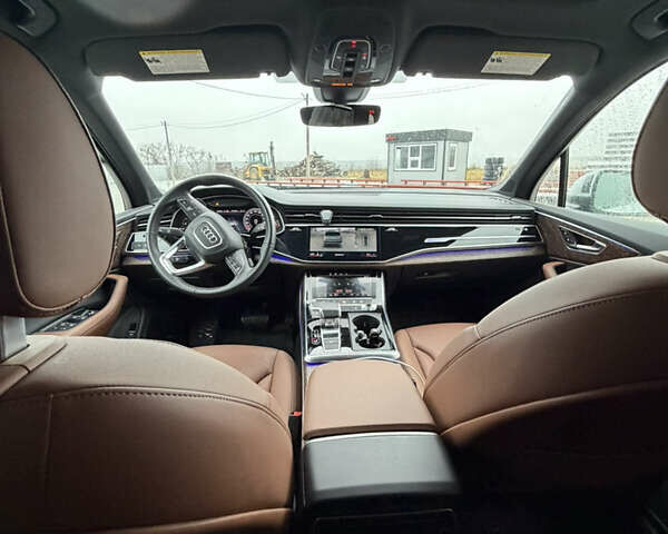 Белый Ауди Ку 7, объемом двигателя 3 л и пробегом 30 тыс. км за 75000 $, фото 30 на Automoto.ua