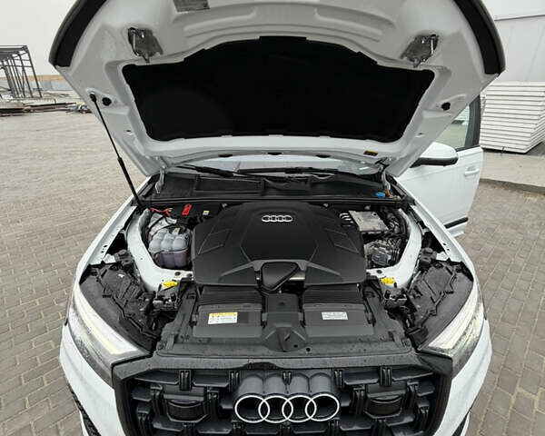 Белый Ауди Ку 7, объемом двигателя 3 л и пробегом 30 тыс. км за 75000 $, фото 20 на Automoto.ua