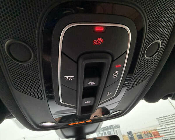 Белый Ауди Ку 7, объемом двигателя 3 л и пробегом 30 тыс. км за 75000 $, фото 24 на Automoto.ua