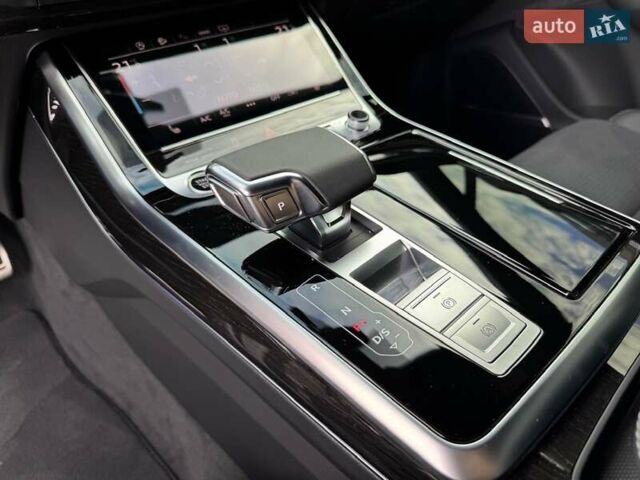 Белый Ауди Ку 7, объемом двигателя 3 л и пробегом 1 тыс. км за 104900 $, фото 48 на Automoto.ua