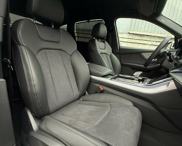 Білий Ауді Ку 7, об'ємом двигуна 2 л та пробігом 1 тис. км за 79999 $, фото 32 на Automoto.ua