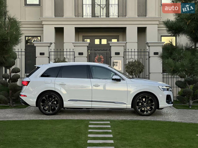 Белый Ауди Ку 7, объемом двигателя 1.98 л и пробегом 6 тыс. км за 84900 $, фото 18 на Automoto.ua