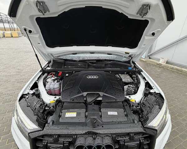 Білий Ауді Ку 7, об'ємом двигуна 3 л та пробігом 1 тис. км за 80000 $, фото 35 на Automoto.ua