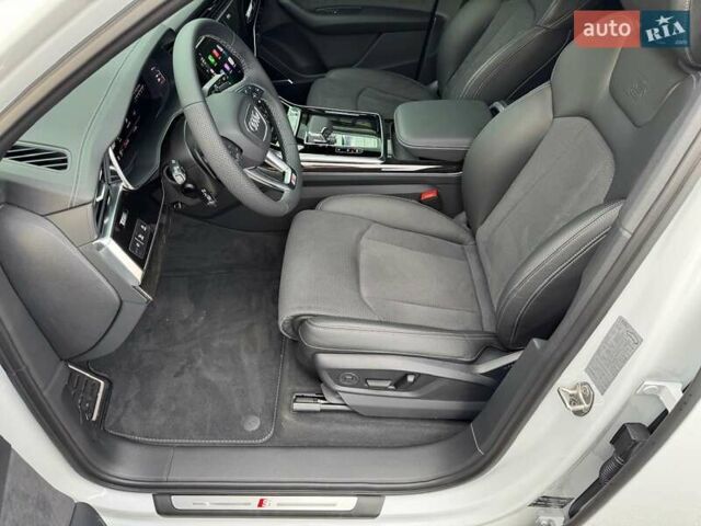 Белый Ауди Ку 7, объемом двигателя 3 л и пробегом 1 тыс. км за 104900 $, фото 33 на Automoto.ua