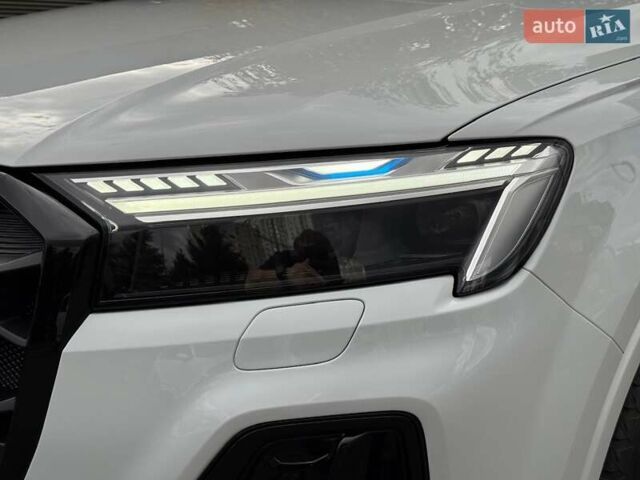 Белый Ауди Ку 7, объемом двигателя 3 л и пробегом 1 тыс. км за 104900 $, фото 2 на Automoto.ua
