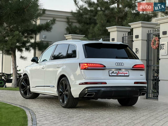 Белый Ауди Ку 7, объемом двигателя 1.98 л и пробегом 6 тыс. км за 84900 $, фото 10 на Automoto.ua