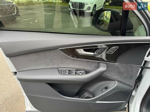 Белый Ауди Ку 7, объемом двигателя 3 л и пробегом 1 тыс. км за 104900 $, фото 29 на Automoto.ua