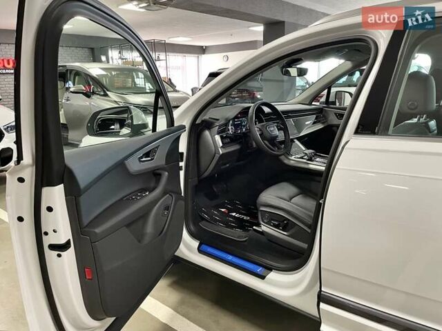 Белый Ауди Ку 7, объемом двигателя 2 л и пробегом 1 тыс. км за 67700 $, фото 27 на Automoto.ua