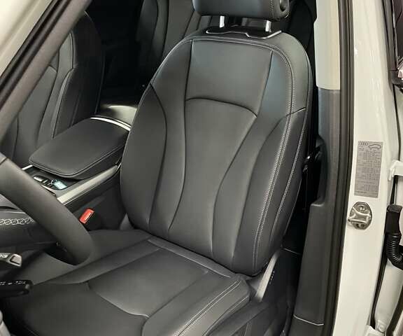 Белый Ауди Ку 7, объемом двигателя 2 л и пробегом 1 тыс. км за 67700 $, фото 29 на Automoto.ua