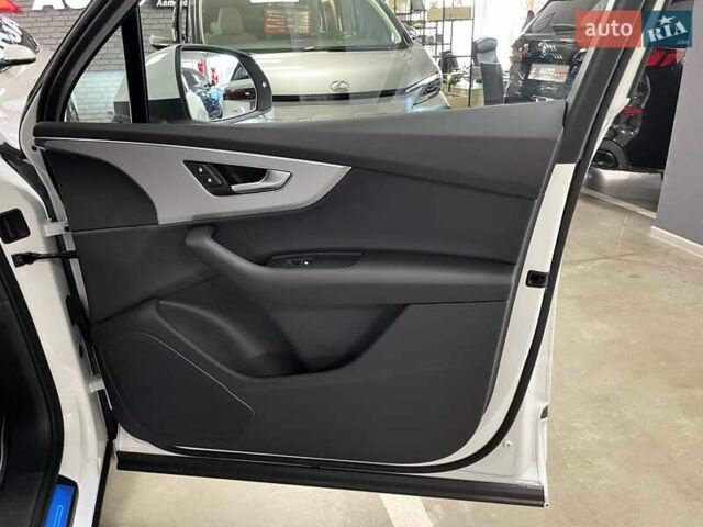 Белый Ауди Ку 7, объемом двигателя 2 л и пробегом 1 тыс. км за 67700 $, фото 42 на Automoto.ua