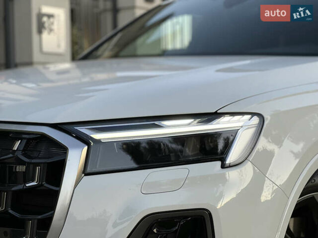 Белый Ауди Ку 7, объемом двигателя 1.98 л и пробегом 6 тыс. км за 84900 $, фото 23 на Automoto.ua