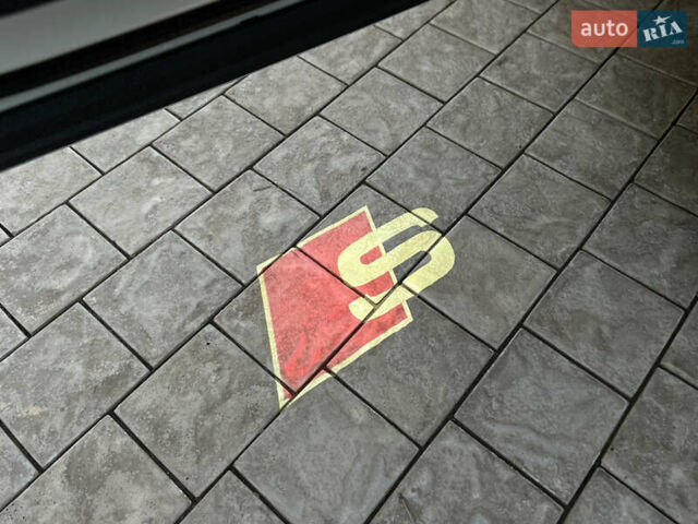 Белый Ауди Ку 7, объемом двигателя 1.98 л и пробегом 6 тыс. км за 84900 $, фото 28 на Automoto.ua