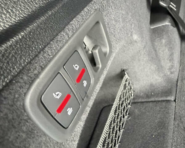 Білий Ауді Ку 7, об'ємом двигуна 3 л та пробігом 1 тис. км за 80000 $, фото 21 на Automoto.ua