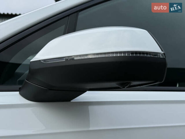 Білий Ауді Ку 7, об'ємом двигуна 2 л та пробігом 1 тис. км за 79999 $, фото 21 на Automoto.ua