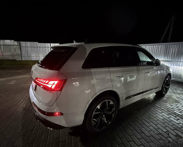 Білий Ауді Ку 7, об'ємом двигуна 3 л та пробігом 1 тис. км за 80000 $, фото 43 на Automoto.ua