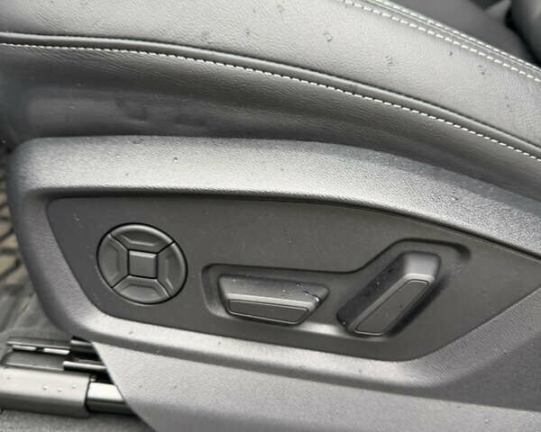 Білий Ауді Ку 7, об'ємом двигуна 3 л та пробігом 1 тис. км за 80000 $, фото 29 на Automoto.ua