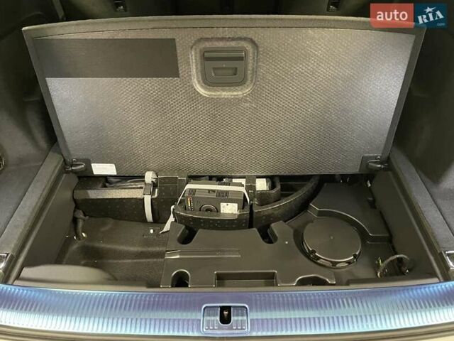 Белый Ауди Ку 7, объемом двигателя 2 л и пробегом 1 тыс. км за 67700 $, фото 26 на Automoto.ua