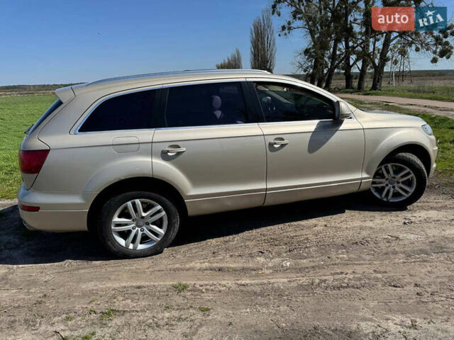 Бежевий Ауді Ку 7, об'ємом двигуна 4.2 л та пробігом 279 тис. км за 7999 $, фото 9 на Automoto.ua