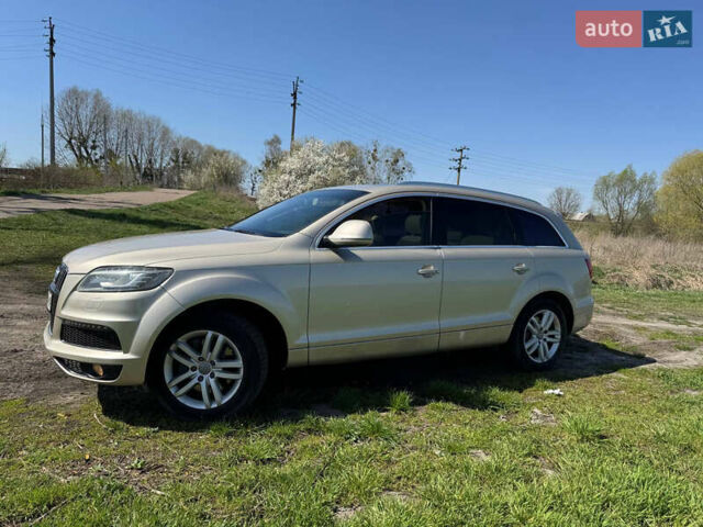 Бежевий Ауді Ку 7, об'ємом двигуна 4.2 л та пробігом 279 тис. км за 7999 $, фото 1 на Automoto.ua