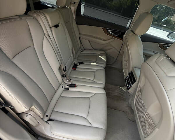 Ауди Ку 7 2016 в Виннице на Automoto.ua Бежевый Ауди Ку 7, объемом двигателя 3 л и пробегом 151 тыс. км за 28500 $, фото 22 на Automoto.ua