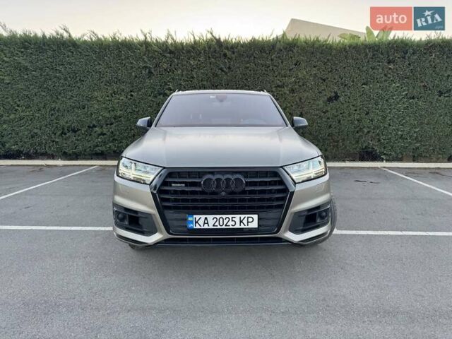 Бежевый Ауди Ку 7, объемом двигателя 3 л и пробегом 111 тыс. км за 28000 $, фото 7 на Automoto.ua