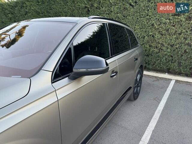 Бежевый Ауди Ку 7, объемом двигателя 3 л и пробегом 111 тыс. км за 28000 $, фото 9 на Automoto.ua