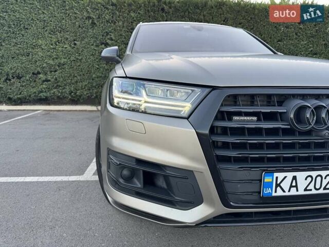Бежевый Ауди Ку 7, объемом двигателя 3 л и пробегом 111 тыс. км за 28000 $, фото 5 на Automoto.ua