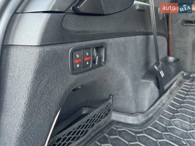 Бежевый Ауди Ку 7, объемом двигателя 3 л и пробегом 111 тыс. км за 28000 $, фото 28 на Automoto.ua