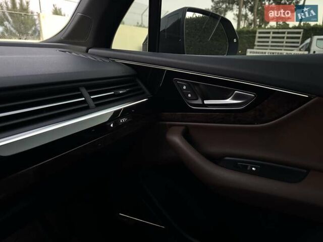 Бежевый Ауди Ку 7, объемом двигателя 3 л и пробегом 111 тыс. км за 28000 $, фото 62 на Automoto.ua